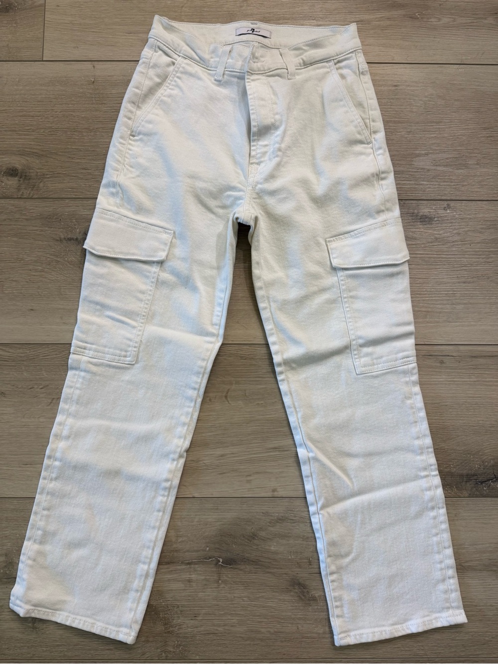7 For All Mankind White High-Rise cargo cropped Denim Jeans
